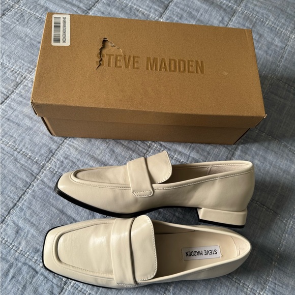 Steve Madden Cream leymar Leather Loafers shoes size 10 - Picture 2 of 5
